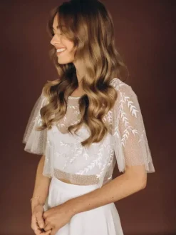 3 Piece Wedding Dress Lace Satin Fabric Illusion Neckline Zipper Half Sleeves