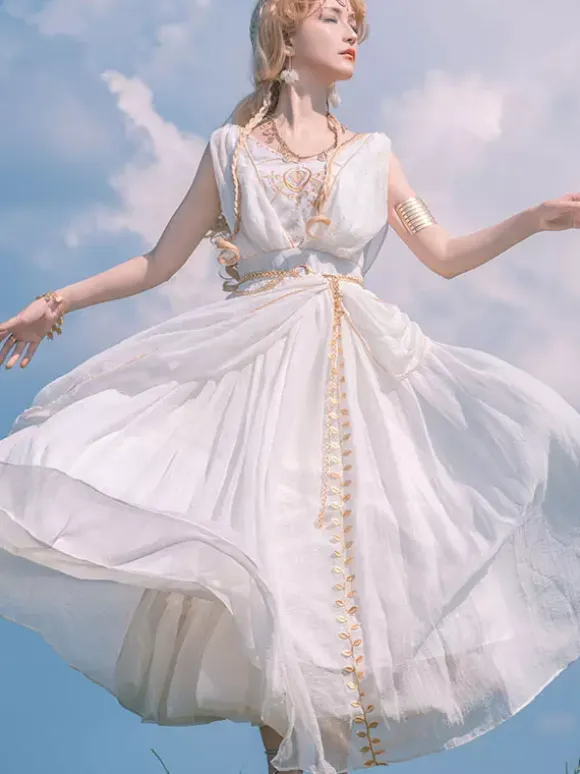 Academic Lolita Outfits White Embroidered Sleeveless Dress Cloak Accessory
