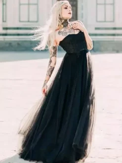 Black Gothic Wedding Dresses A-Line Sleeveless Lace Floor-Length Bridal Gown Free Customization