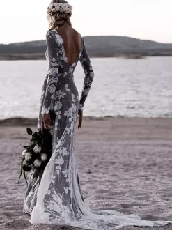 Black Loyal Wedding Dresses Ball Gown Long Sleeves Lace Lace With Train Bridal Gown