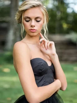 Black Wedding Dresses 2026 A-Line Sleeveless Split Front With Train Bridal Gown Free Customization