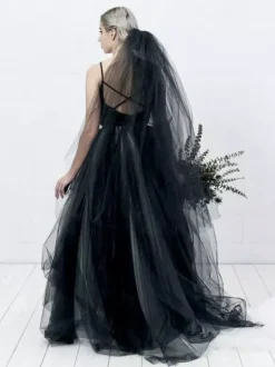 Black Wedding Dresses 2026 Velour A-Line Sleeveless Pleated With Train Bridal Dress Free Customization