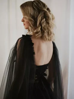 Black Wedding Dresses A-Line Sleeveless Lace With Train Bridal Dress Free Customization