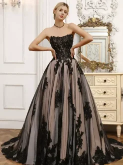 Black Wedding Dresses A-Line Sleeveless Lace With Train Bridal Gown Free Customization
