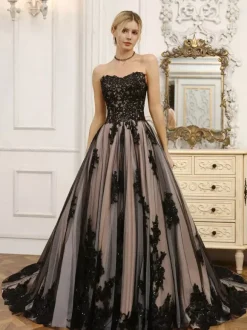 Black Wedding Dresses A-Line Sleeveless Lace With Train Bridal Gown Free Customization