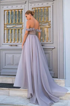 Black Wedding Dresses Satin Fabric A-Line Sleeveless With Train Bridal Dress Free Customization