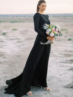 Black Wedding Dresses Stretch Crepe A-Line Long Sleeves With Train Bridal Gown Free Customization