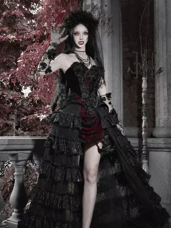 Black And Red Gothic Lolita SK Tiered High-Waisted Skirt Dramatic Train Lolita Skirt