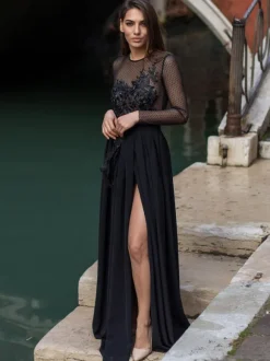 Black Evening Dress 2026 A-Line Jewel Neck Long Sleeve Lace Floor-Length Applique Formal Dresses Pageant Dress