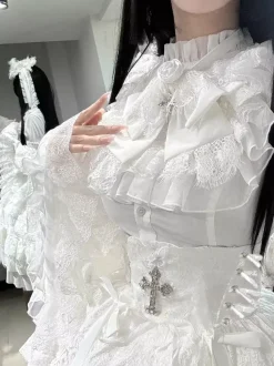 Black Gothic Lolita Dresses Lace Up Long Sleeves Ruffles Gothic Lolita Dress Set
