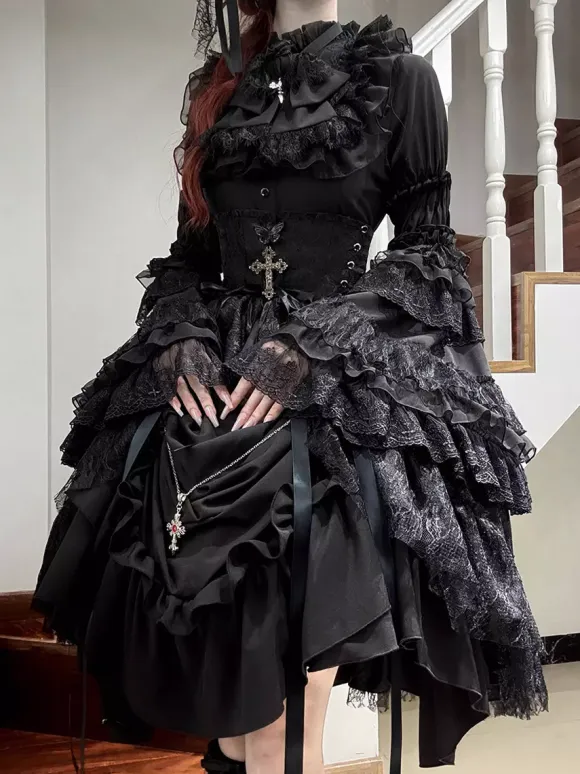 Black Gothic Lolita Dresses Lace Up Long Sleeves Ruffles Gothic Lolita Dress Set