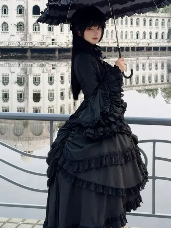 Black Gothic Lolita Set Dresses Ruffles Long Sleeves Cravat Top And Skirt Lolita Dress