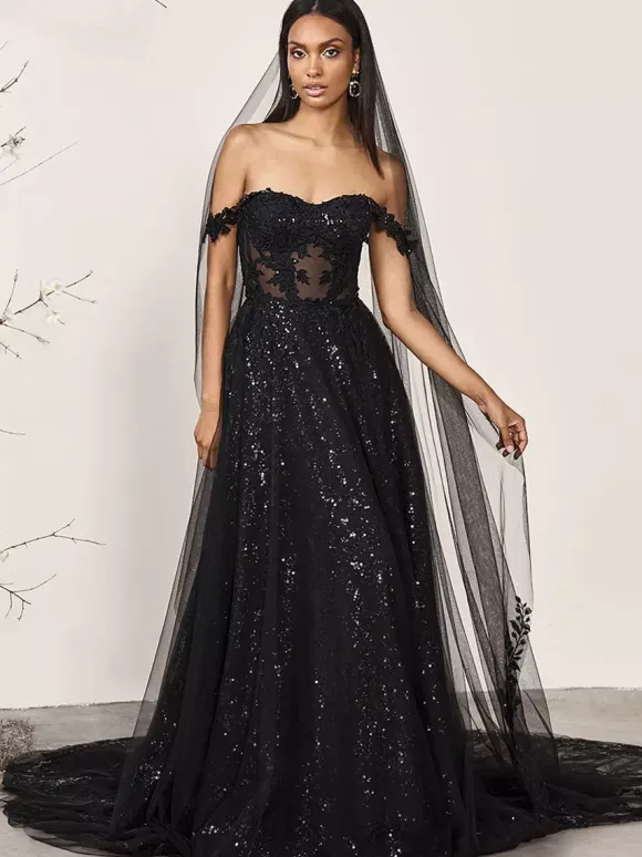 Black Loyal Wedding Dresses Lace A-Line Sleeveless Natural Waist Lace Sweep Bridal Dress