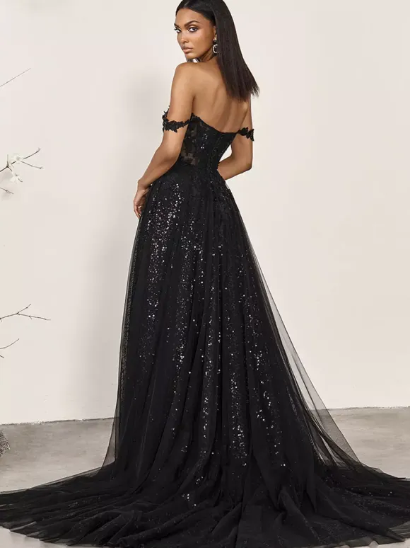 Black Loyal Wedding Dresses Lace A-Line Sleeveless Natural Waist Lace Sweep Bridal Dress