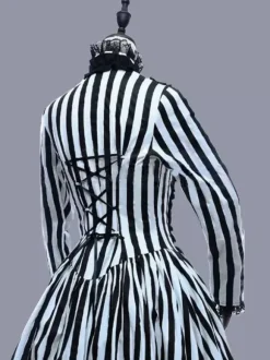 Black Retro Tudor Dress Costumes Women's Stripes Lace Ruffles Polyester Marie Antoinette Costume Tunic Dress Retro Vintage Clothing