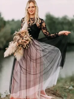 Black Wedding Dresses 2026 A-Line Long Sleeves Lace With Train Bridal Dress Free Customization
