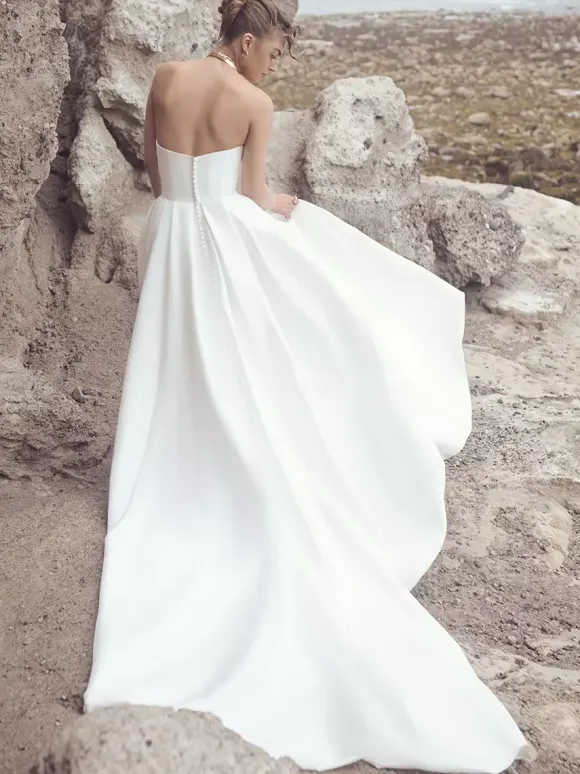 Black Wedding Dresses A-Line Sleeveless Split Front Satin Fabric Bridal Gown Free CustomizationFloor-Length Bridal Gown