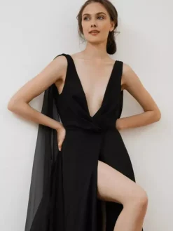 Black Wedding Dresses 2026 A-Line Sleeveless Split Front With Train Bridal Gown Free Customization