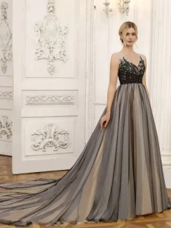 Black Wedding Dresses A-Line Sleeveless Lace With Train Bridal Dress Free Customization