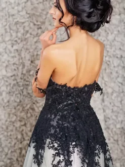 Black Wedding Dresses 2026 Lace A-Line Sleeveless With Train Bridal Gown Free Customization
