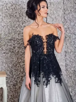 Black Wedding Dresses 2026 Lace A-Line Sleeveless With Train Bridal Gown Free Customization
