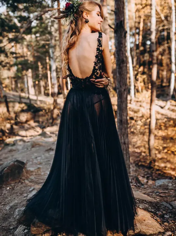 Black Wedding Dresses Lace A-Line Sleeveless Pleated Floor-Length Bridal Dress Free Customization