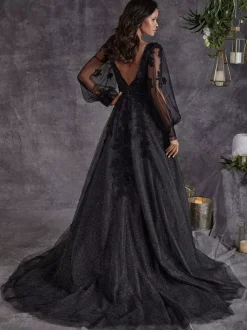 Black Wedding Dresses Lace A-Line Long Sleeves Floor-Length Bridal Dress Free Customization
