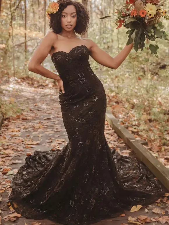 Black Wedding Dresses Mermaid Sleeveless Lace With Train Bridal Dress Free Customization