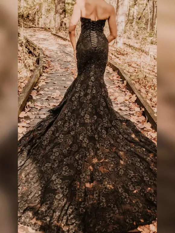 Black Wedding Dresses Mermaid Sleeveless Lace With Train Bridal Dress Free Customization