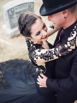 Black Wedding Dresses 2026 Stretch Crepe Mermaid Long Sleeves Lace With Train Bridal Gown Free Customization