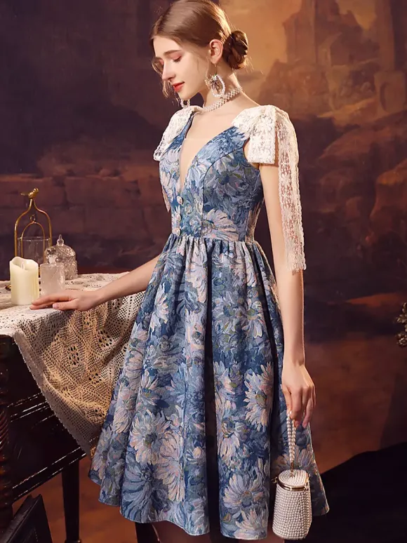 Blue Retro Tudor Dress Costumes Women's Lace Bows Polyester Dress Renaissance Marie Antoinette Costume 18th Century Costume