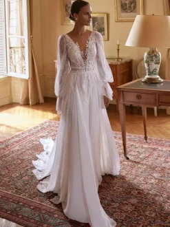 Boho Wedding Dress Chiffon Lace A-Line With Train Natural Waist Zipper Long Sleeves V-Neck White