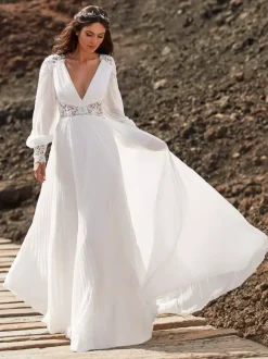 Boho Wedding Dress Chiffon Lace A-Line Sweep Natural Waist Zipper Long Sleeves V-Neck Ivory