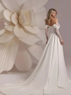 Boho Wedding Dress Designed Neckline Long Sleeves With Train Lace Bridal Gowns