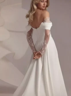 Boho Wedding Dress Designed Neckline Long Sleeves With Train Lace Bridal Gowns