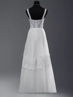 Boho Wedding Dress Lace Cut Out A-Line Floor-Length Natural Waist Zipper Sleeveless Designed Neckline Ivory