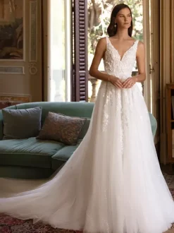 Boho Wedding Dress Lace Sequins Ball Gown With Train Natural Waist Off-The-Shoulder Zipper Sleeveless V-Neck Ivory