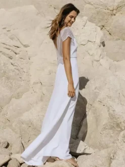 Boho Wedding Dress Stretch Crepe Embroidered Ball Gown Sweep Natural Waist Backless Short Sleeves V-Neck Ivory