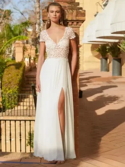 Boho Wedding Dress V-Neck Short Sleeves With Train Lace Bridal Gowns