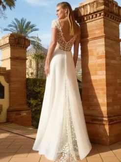 Boho Wedding Dress V-Neck Short Sleeves With Train Lace Bridal Gowns