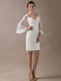 Boho Wedding Dresses Short Sheath Beach Bridal Dress Bell Sleeve Lace Applique V-Neckline Knee Length Summer Wedding Gowns Free Customization
