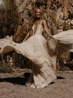 Boho Wedding Dresses A Line Deep V Neck Floor Length Sleeveless Lace Backless Bridal Gowns