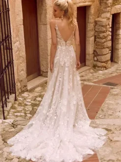 Boho Wedding Dress Lace Lace A-Line Court Train Natural Waist Backless Sleeveless V-Neck Ivory