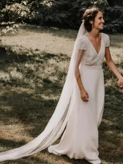 Boho Wedding Dress Lace Lace Ball Gown Sweep Natural Waist Wedding Dress Functional Buttons Short Sleeves V-Neck Ivory