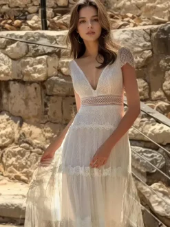 Boho Wedding Dress Tulle Lace A-Line With Train Natural Waist Wedding Dress Functional Buttons Short Sleeves V-Neck Ivory