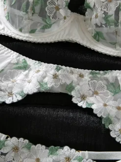 Bridal Lingerie Floral Print Sheer Nets White Bra Panty 4-Piece Sets