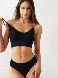 Bridal Lingerie Lingerie 2-Piece Bralette Set Plus Size Thin Wireless Sports Bra Push-Up Effect French Triangle Bra Panty Sets