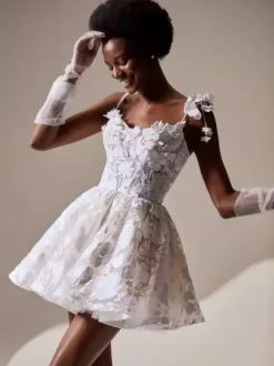 Bridal Mini Dress Short Wedding Dress Sweetheart Neck Sleeveless Short Short Bridal Gowns