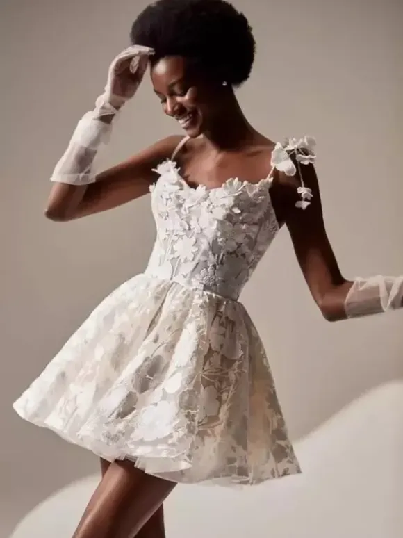 Bridal Mini Dress Short Wedding Dress Sweetheart Neck Sleeveless Short Short Bridal Gowns