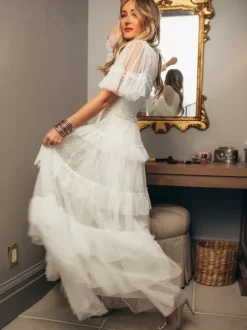 Bridal Mother Dress Designed Neckline Short Sleeves Ball Gown Tiered Wedding Guest Dresses